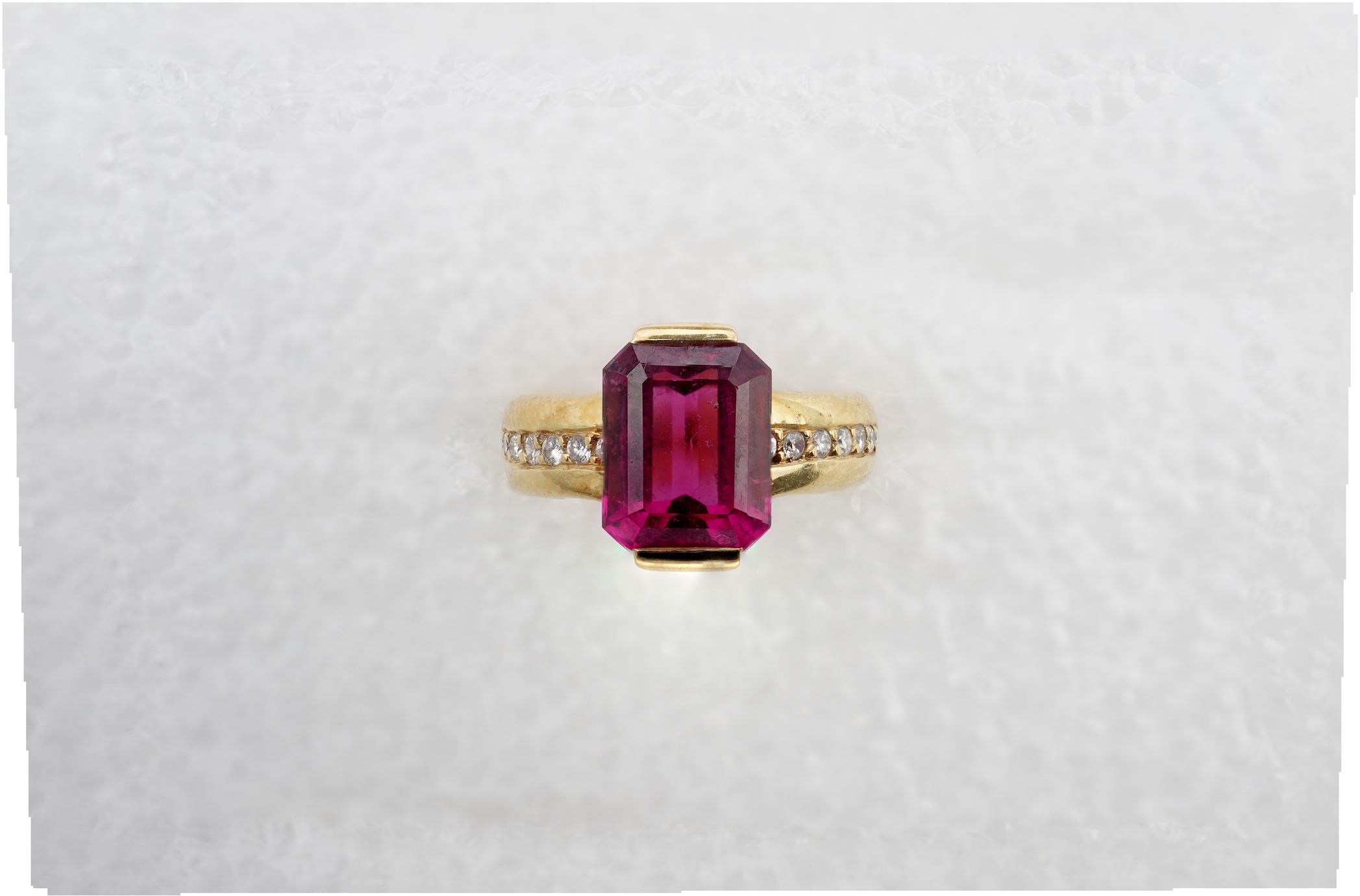 A rubellite tourmaline and diamond ring